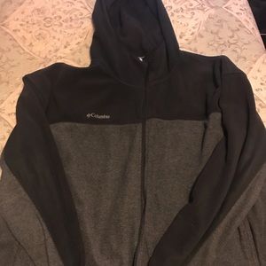 Full zip Columbia hoodie